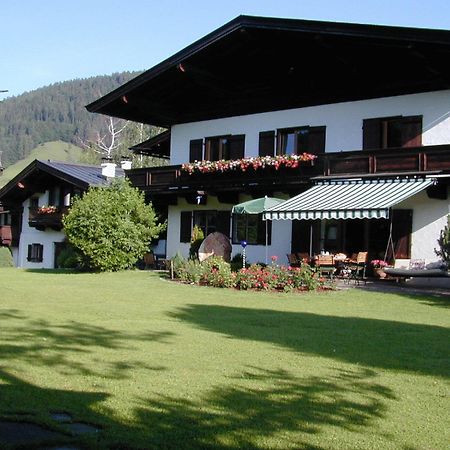 Pension Landhaus Gasteiger كيتزبوهيل المظهر الخارجي الصورة